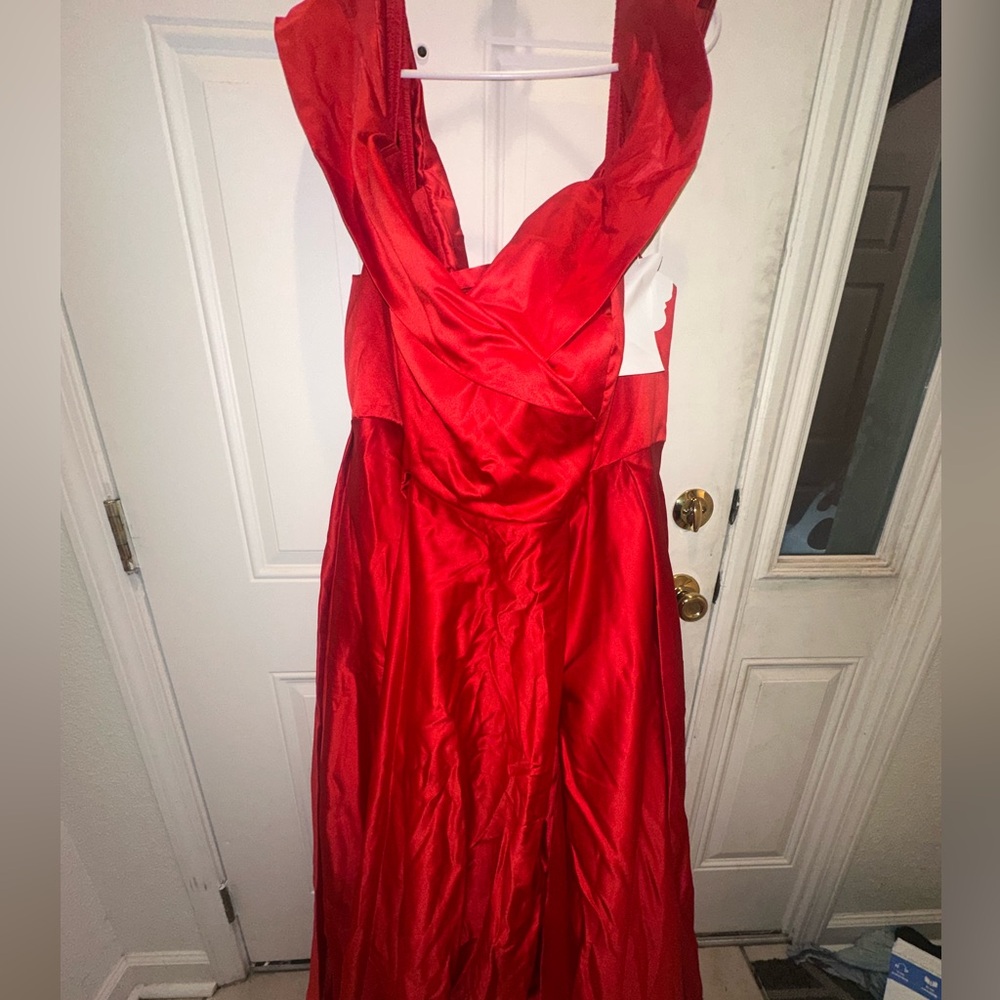 Elegant Red Evening Gown